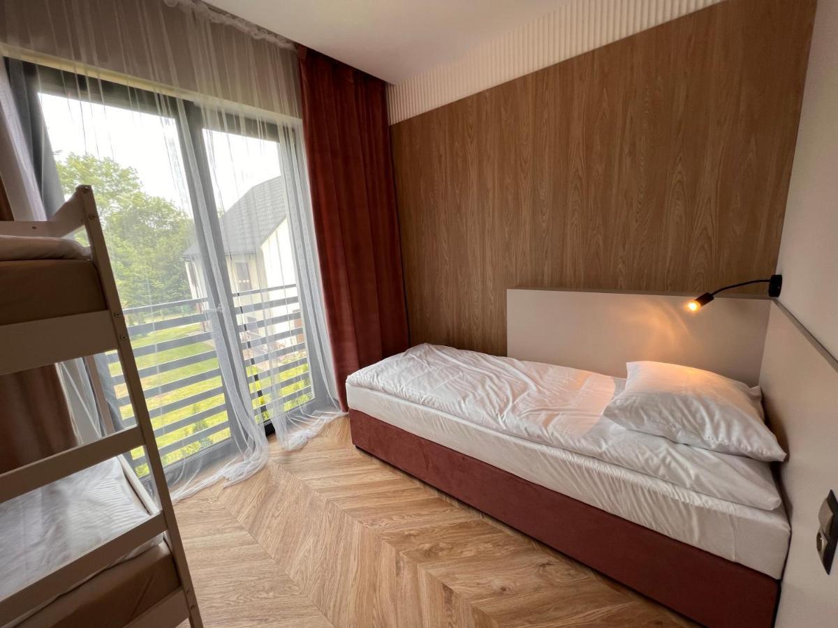 Resto Inn - Smart Apartamenty Blisko Energylandii Polwies Exterior photo